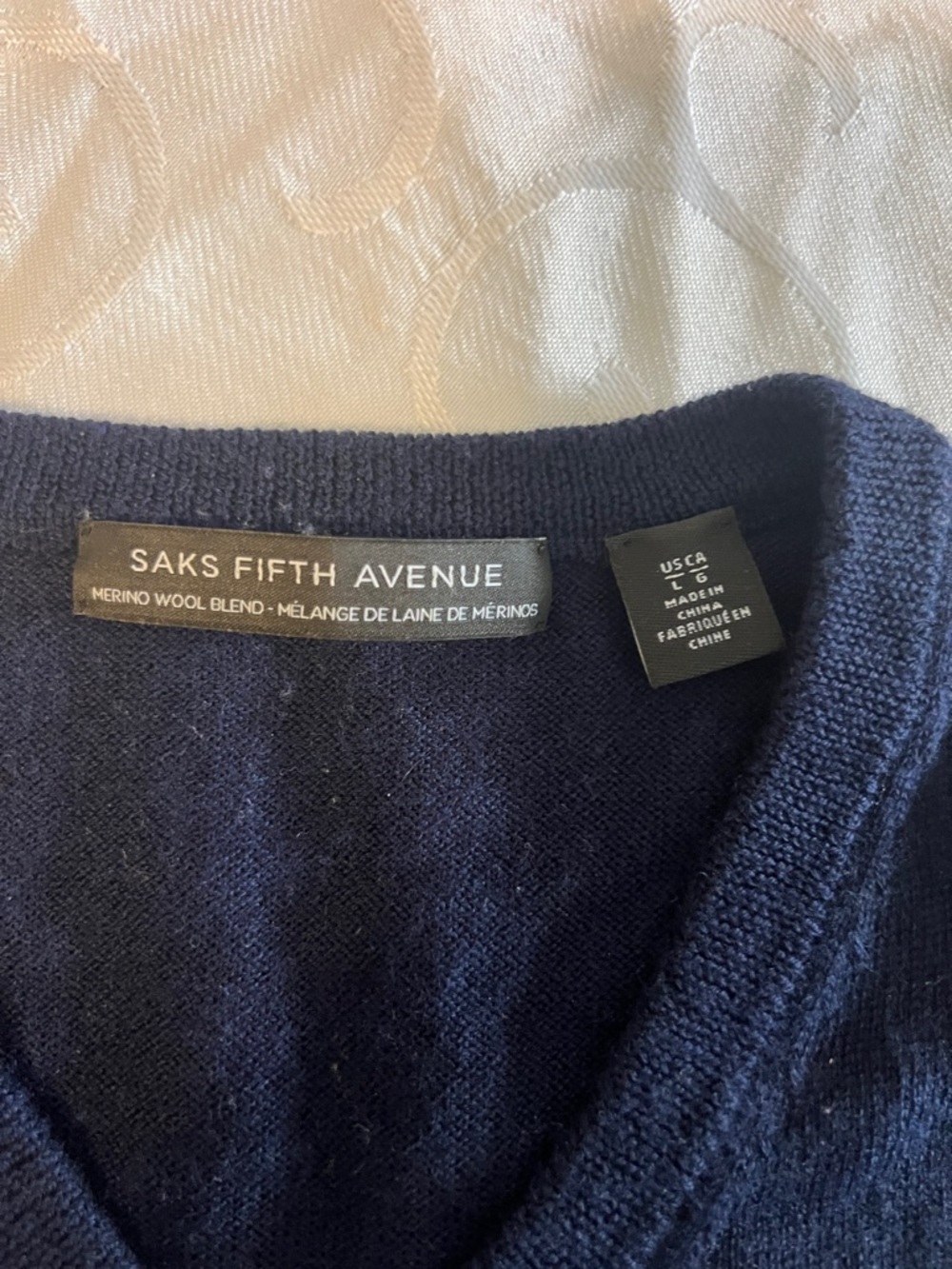 SAsks fifth Avenue Men's V-Neck Sweater - Navy - Picture 2 of 5